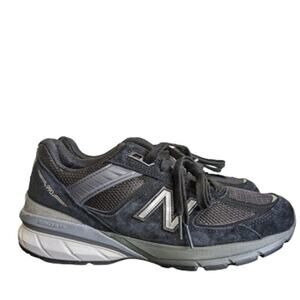 New Balance Women's Made in US 990 V5 Sneaker-Black/Silver-8-NNTNB-S184